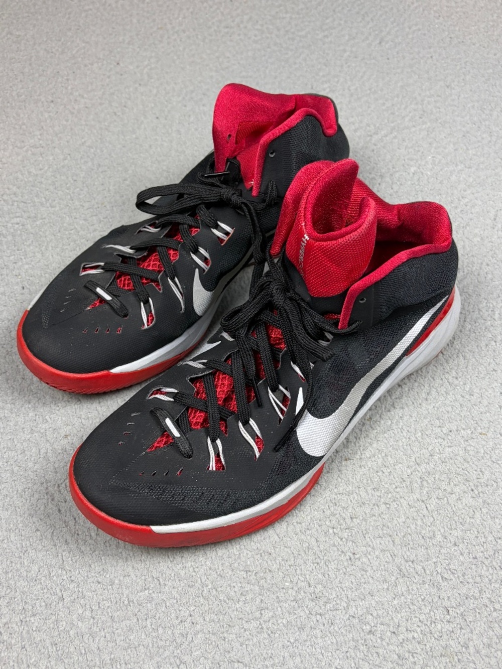 Nike Hyper Dunk Basketball Shoes Mens Size 13 Lace Up Athletic Style 653640-003